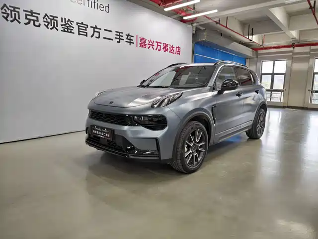 2025 Lynk & Co 01