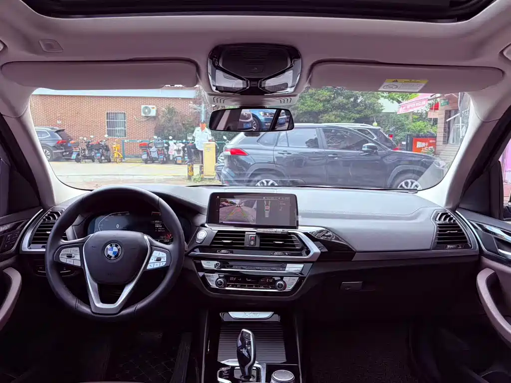 BMW X3 2021 xDrive25i Luxury
