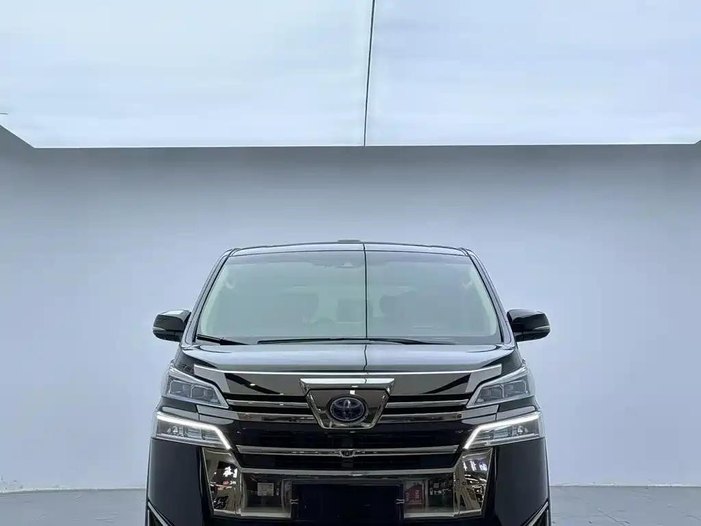 Toyota Vellfire 2019 2.5L HV Luxury