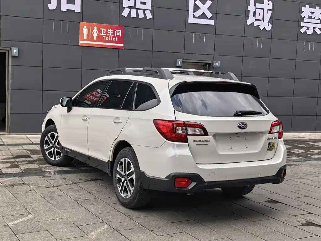SUBARU OUTBACK