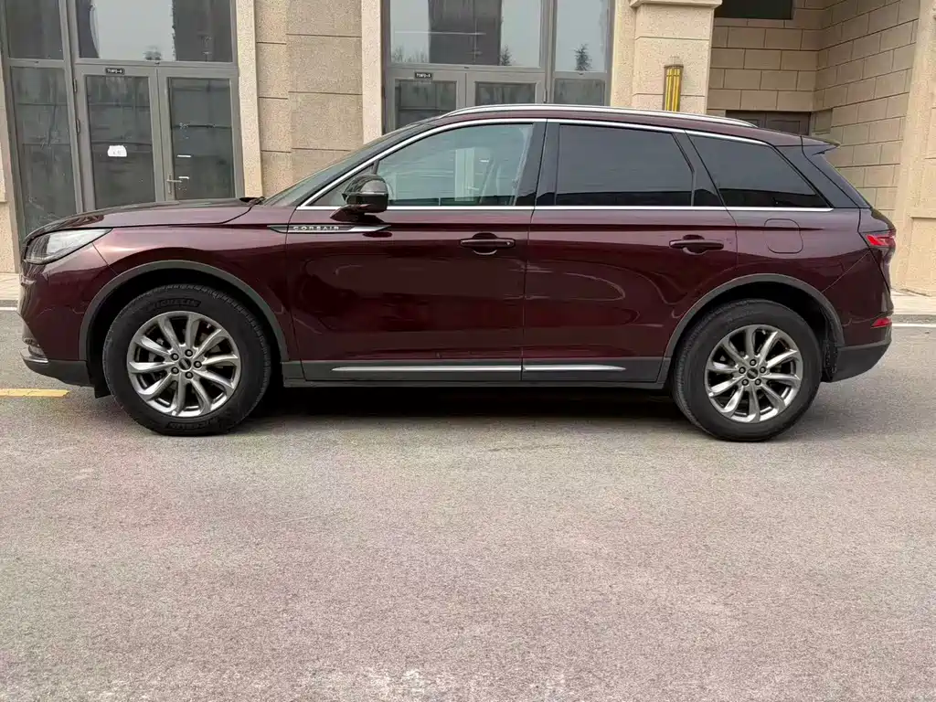 Lincoln Corsair 2.0T 2WD Delight Edition, фото 4