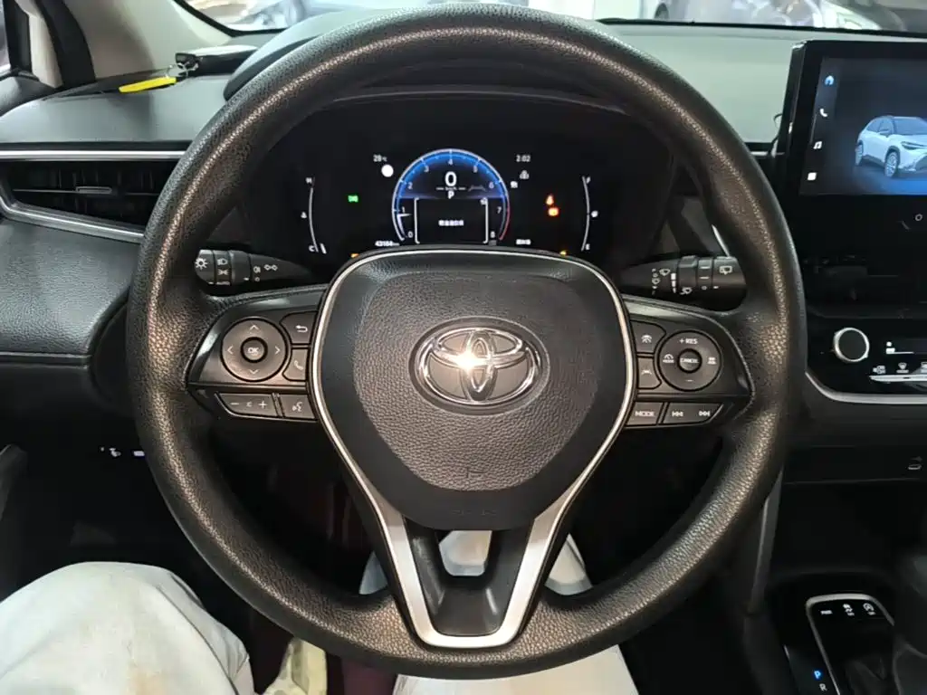 Toyota Frontlander — миниатюра 11