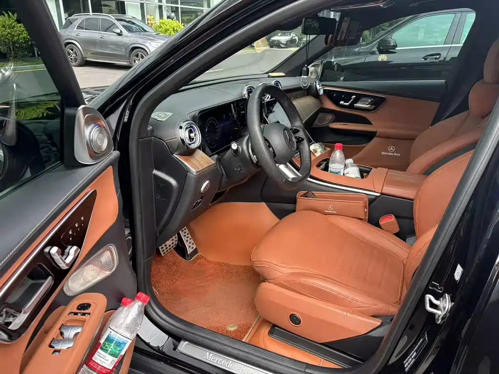 Mercedes-Benz GLC — миниатюра 9