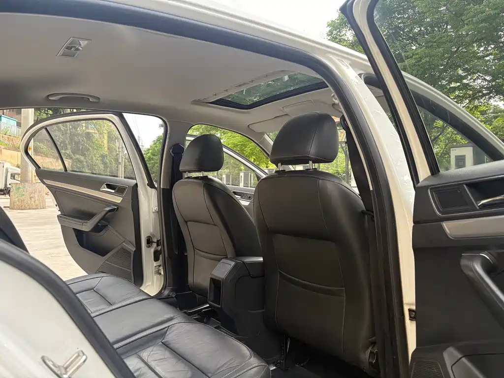 Volkswagen Lavida — миниатюра 10