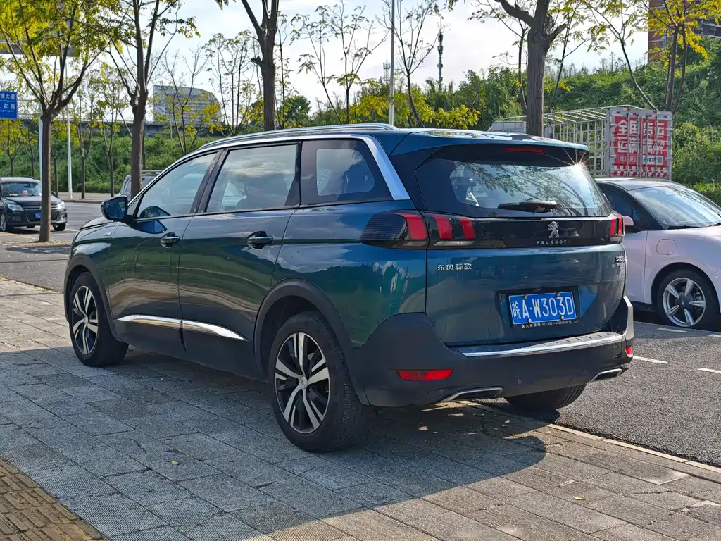 Peugeot 5008 — миниатюра 9
