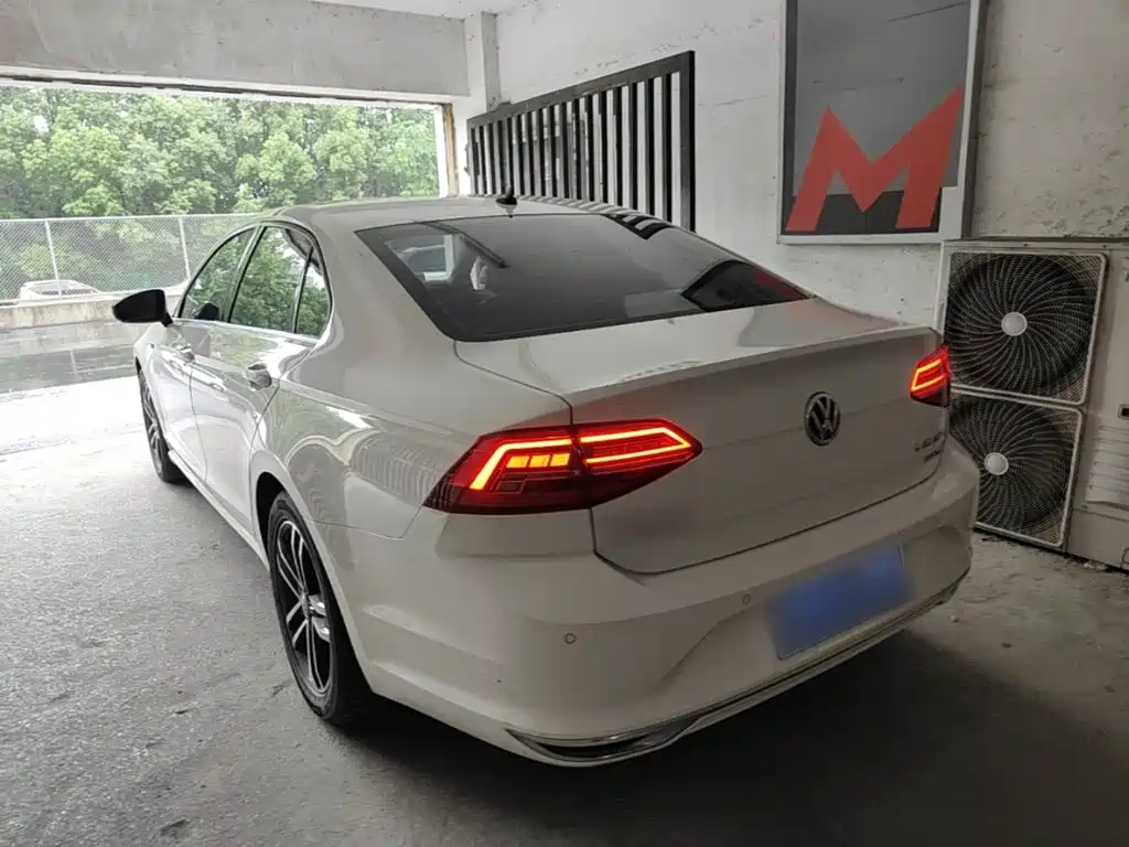 Volkswagen Lamando — миниатюра 5