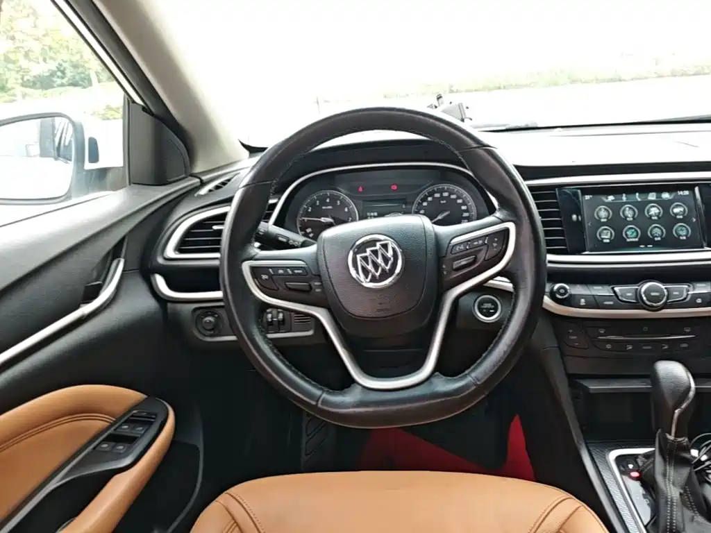 Buick Excelle — миниатюра 11