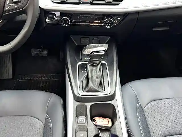 Chevrolet Monza — миниатюра 18