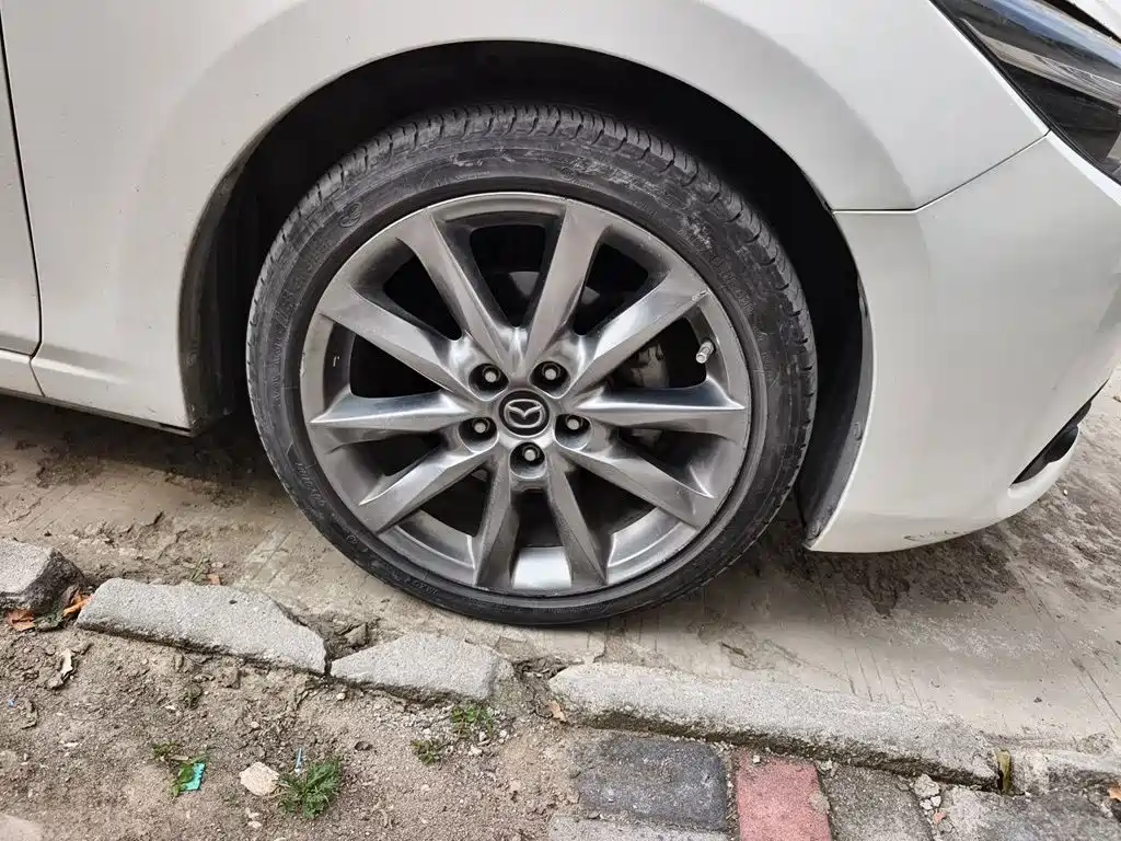 Mazda 3 Axela — миниатюра 24