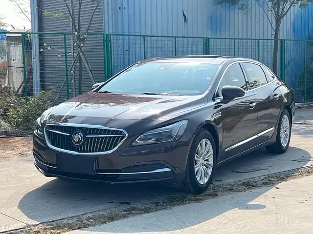 BUICK LACROSSE