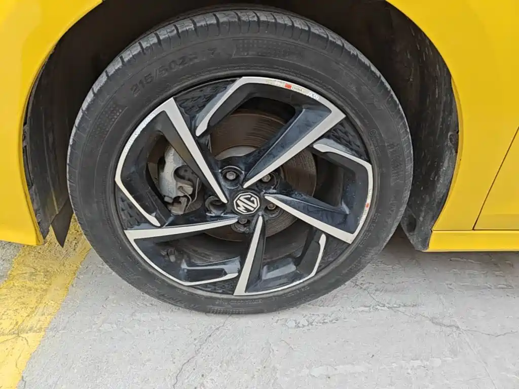 MG MG5 — миниатюра 23