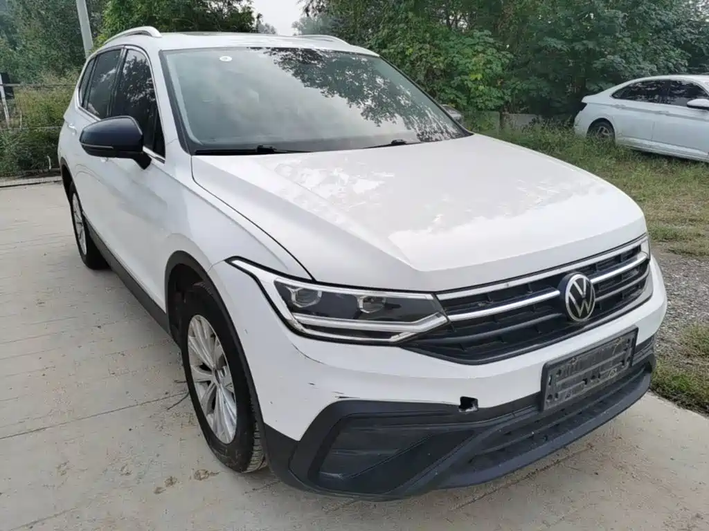 Volkswagen Tiguan L — миниатюра 4