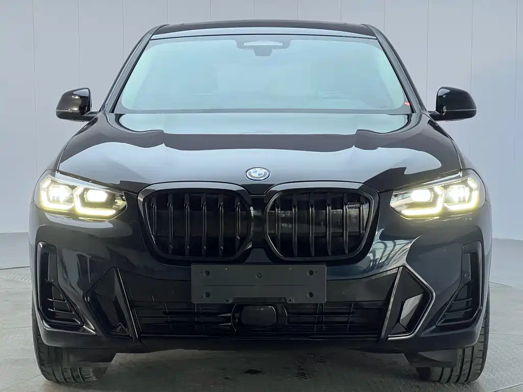 BMW iX3 — миниатюра 2