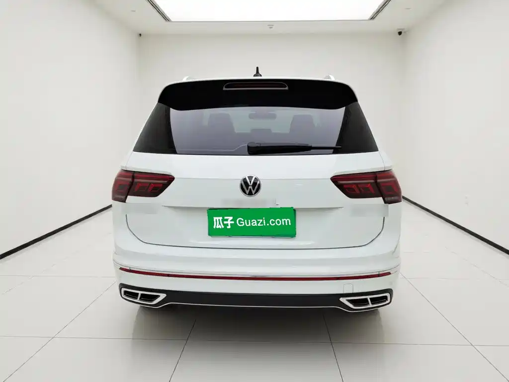 Volkswagen Tiguan L — миниатюра 5