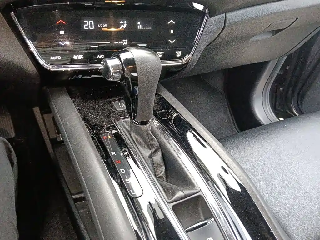 Honda Vezel — миниатюра 15