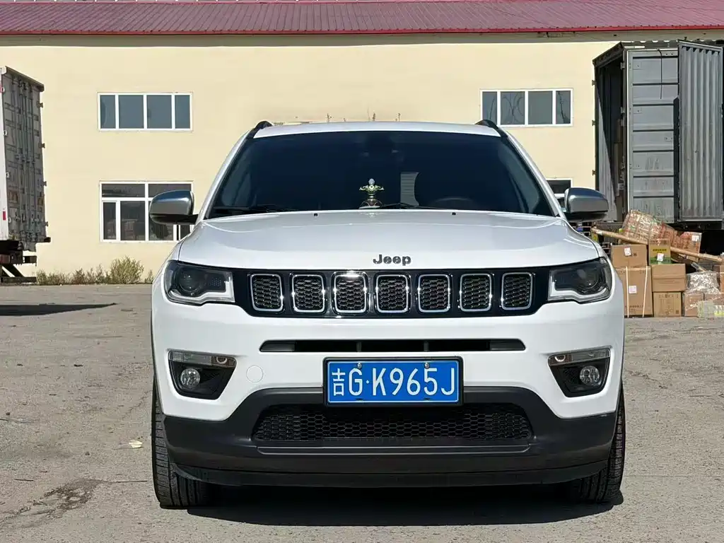 Jeep Compass — миниатюра 2