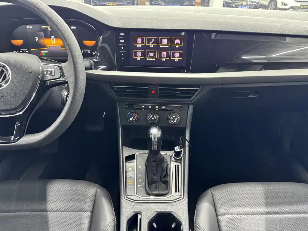Volkswagen Lavida — миниатюра 11
