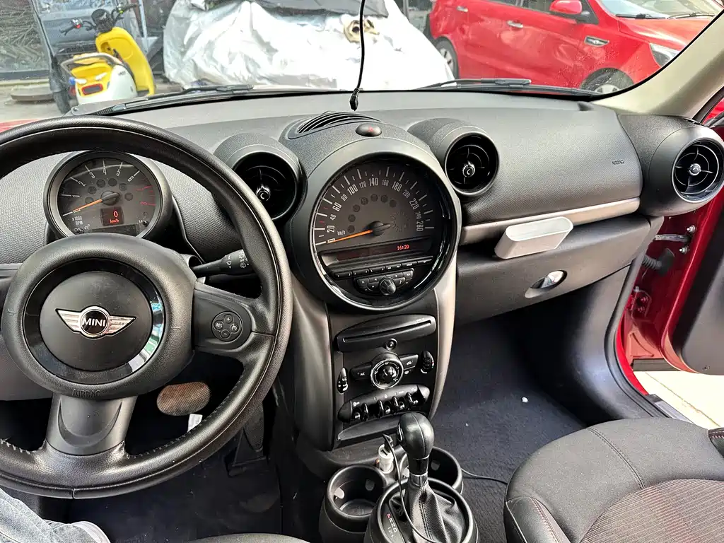 MINI Mini Countryman — миниатюра 9