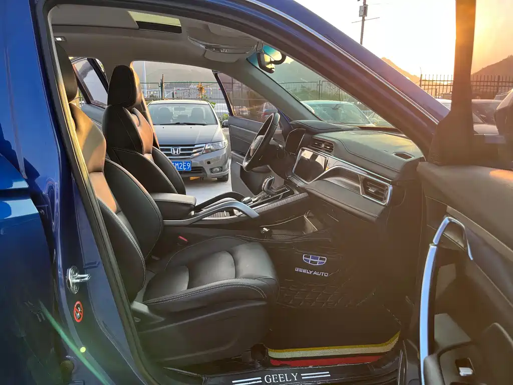 Geely Boyue — миниатюра 9