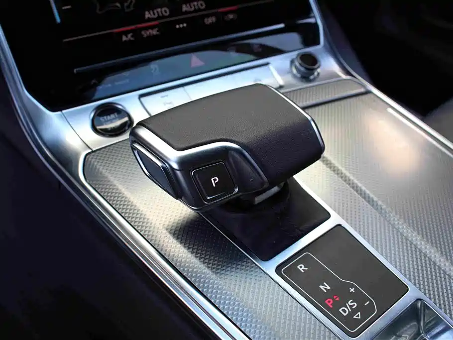 Audi A6L — миниатюра 8