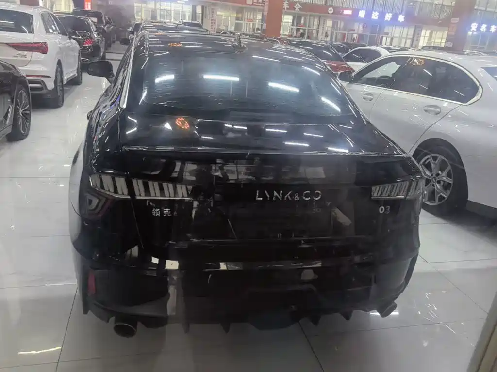 Lynk & Co 03 — миниатюра 6
