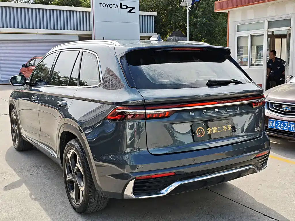 Geely Xingyue L — миниатюра 2