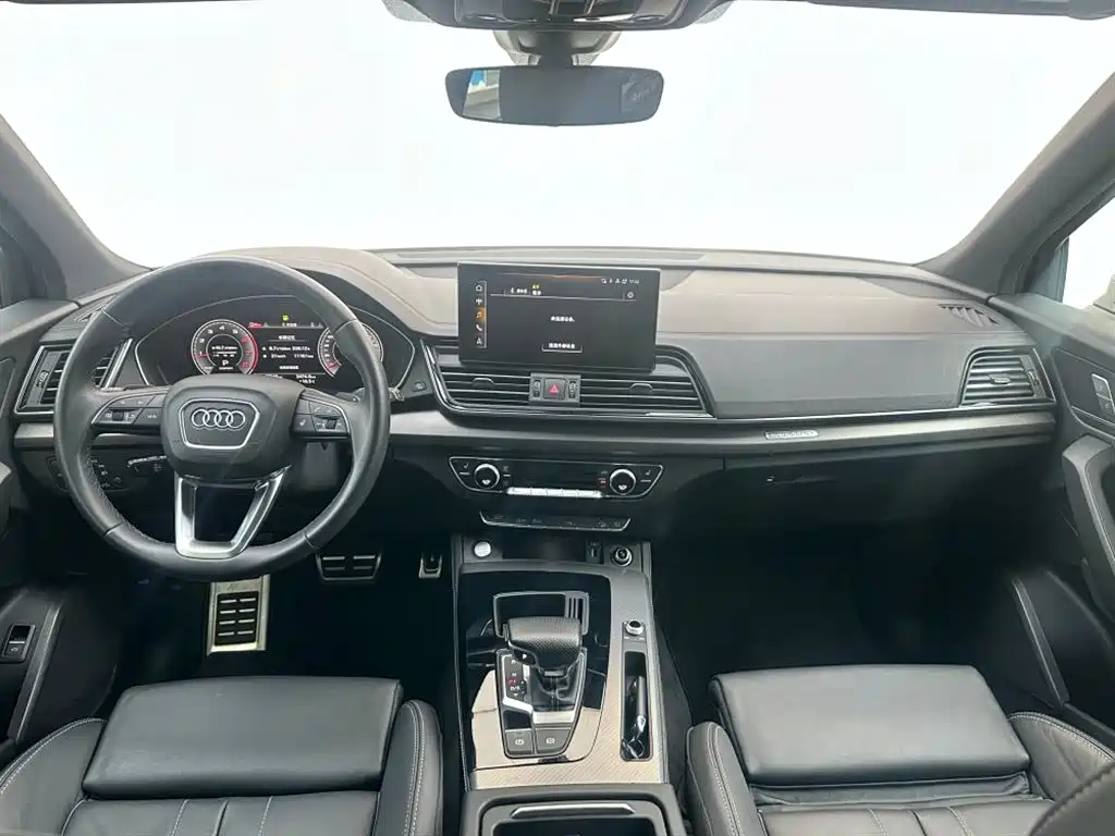Audi Q5L 2024 40 TFSI Luxury