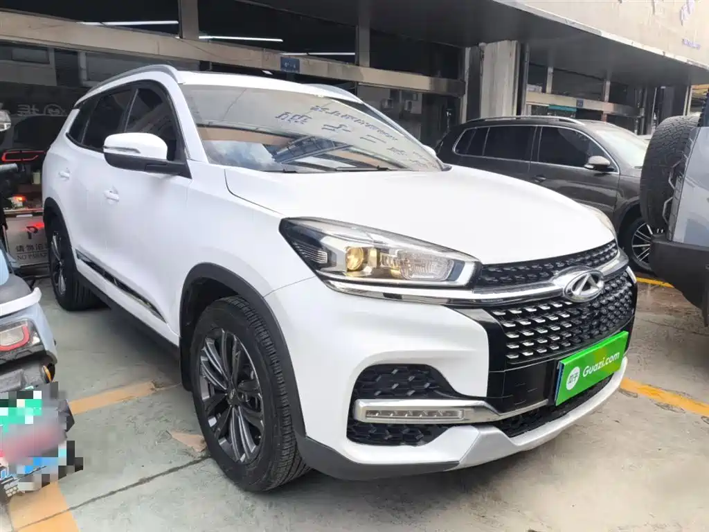 CHERY TIGGO 8