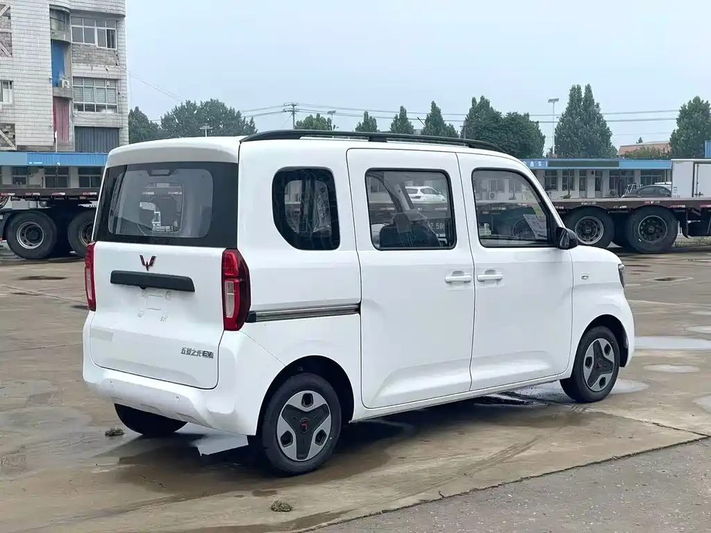 Wuling Zhiguang EV — миниатюра 7