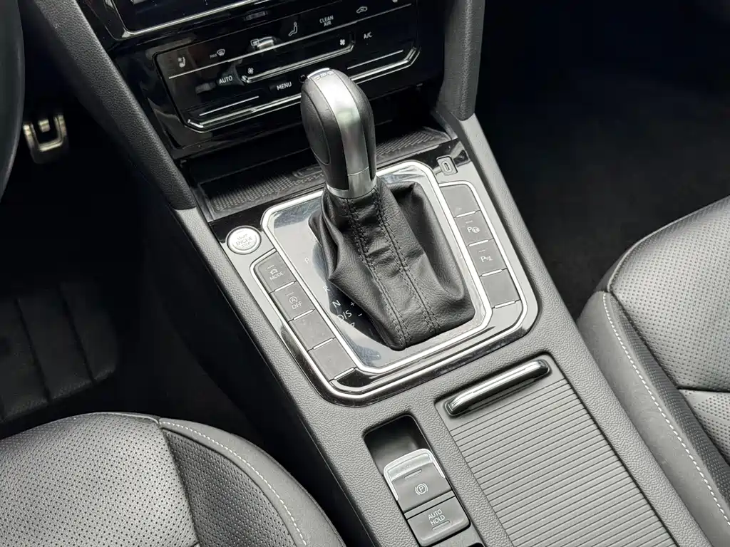 Volkswagen CC — миниатюра 17