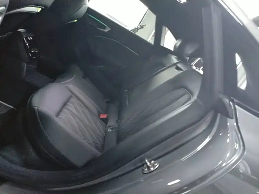 Audi A5L Sportback — миниатюра 17