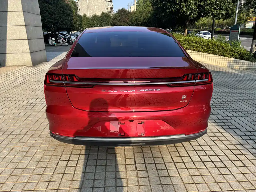 BYD Han — миниатюра 7