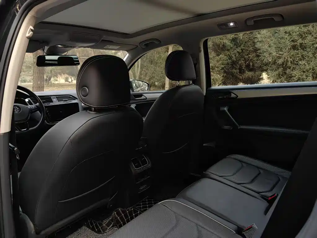 VOLKSWAGEN TIGUAN L NEW ENERGY