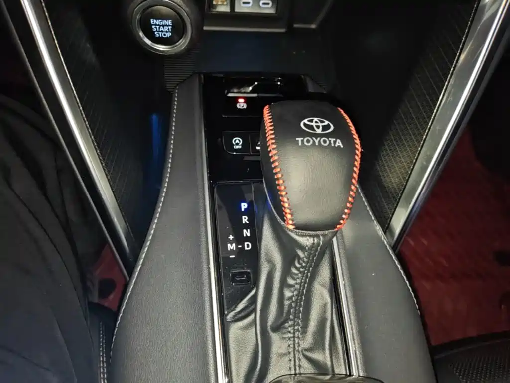 Toyota Venza — миниатюра 14