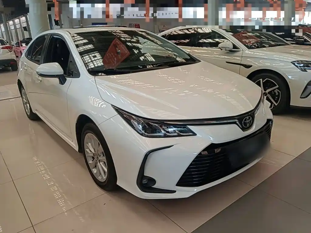 Toyota Corolla — миниатюра 4