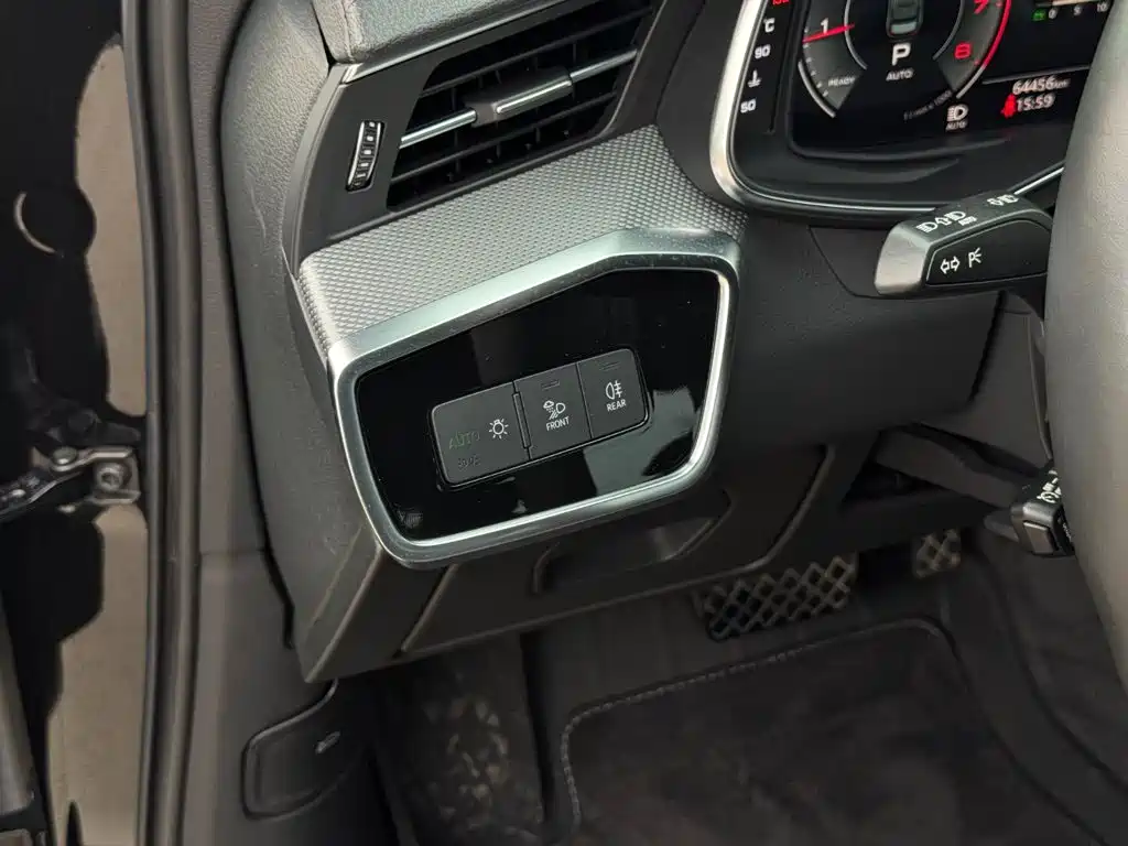 Audi A6L — миниатюра 29