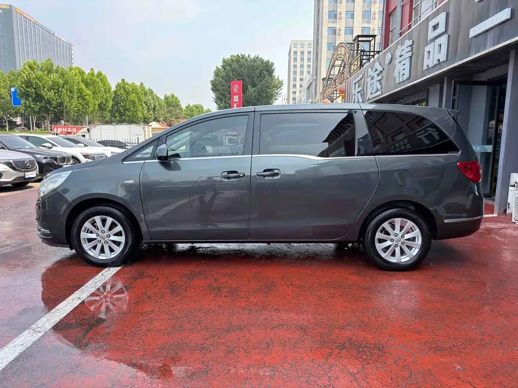 Buick GL8 2018 28T Comfort VI