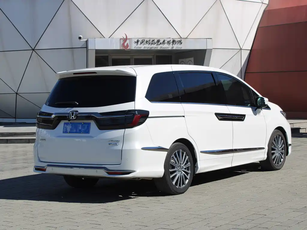 Honda Elysion — миниатюра 4