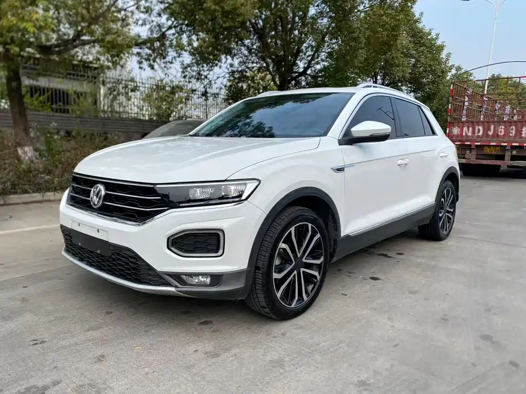 VOLKSWAGEN T ROC EXPLORING SONGS