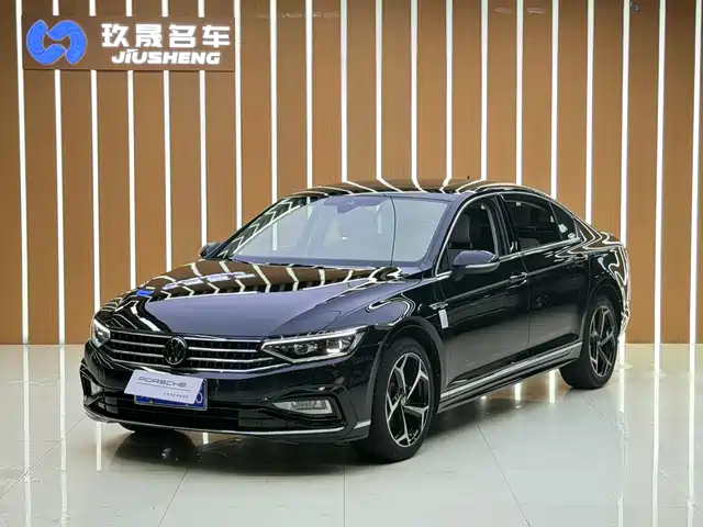 VOLKSWAGEN MAGOTAN 2024