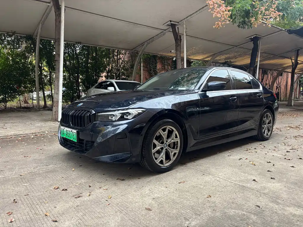 BMW i3