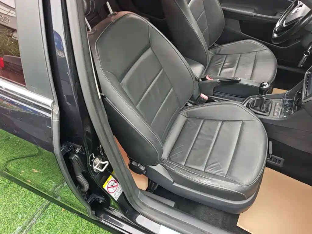 Volkswagen Lavida — миниатюра 25