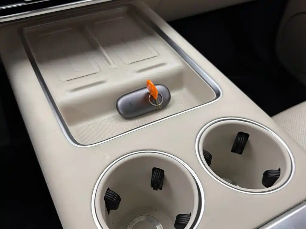 Li Auto Li L9 — миниатюра 18