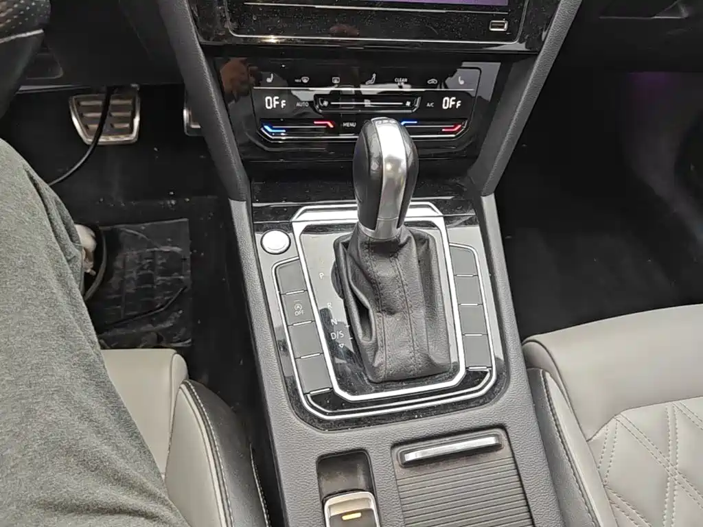 Volkswagen Magotan — миниатюра 14