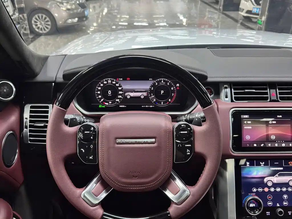 Land Rover Range Rover — миниатюра 15