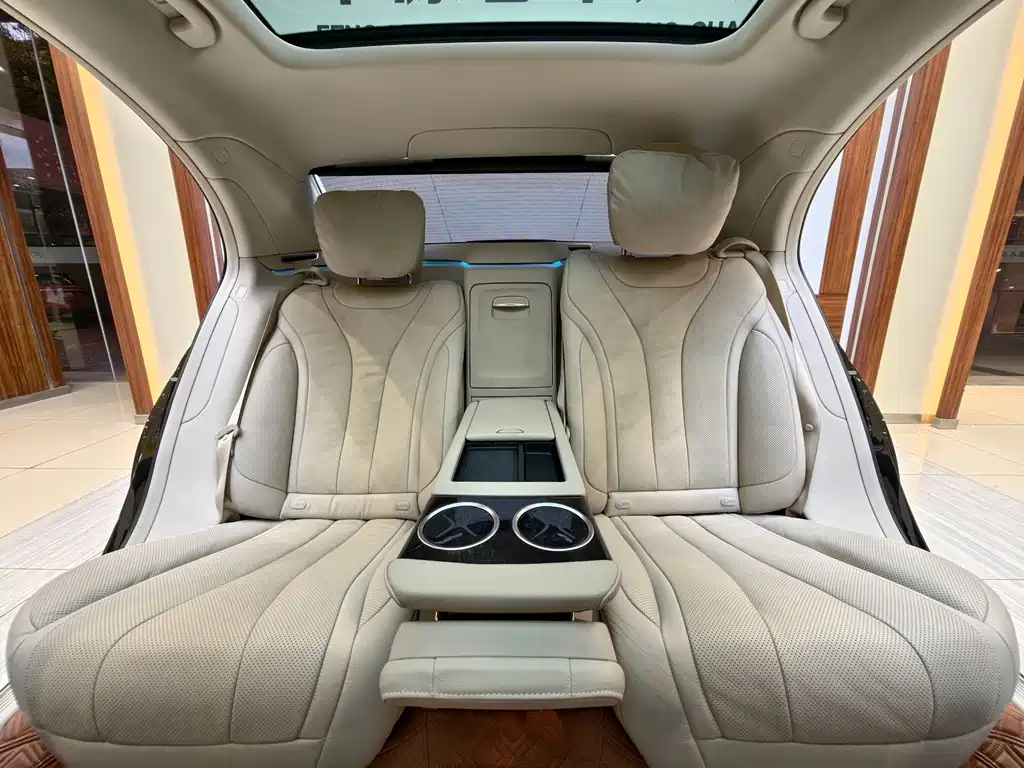 Mercedes-Benz S-Class — миниатюра 15
