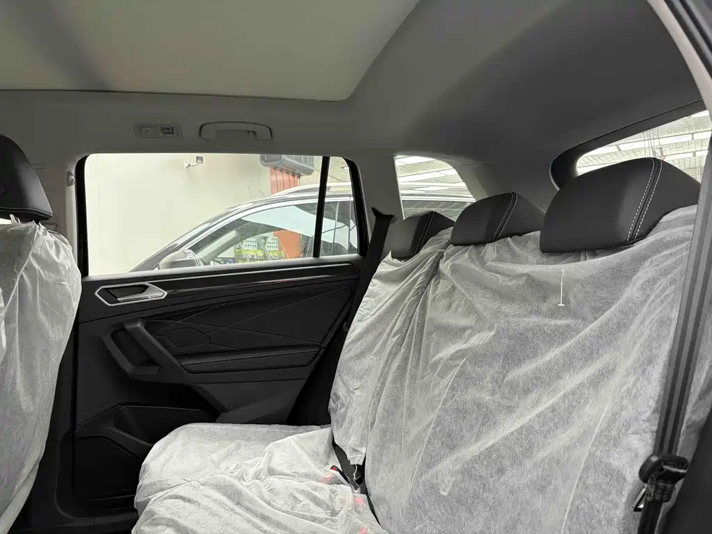 Volkswagen Tiguan L L 2023 430PHEV Luxury