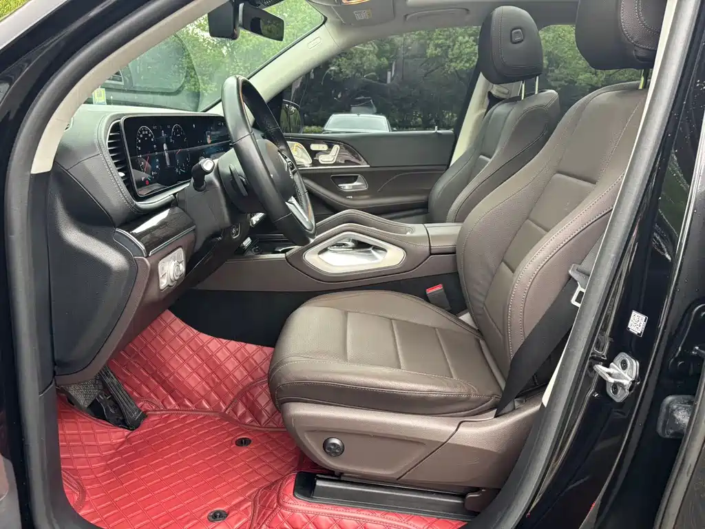 Mercedes-Benz GLE (Import) — миниатюра 7