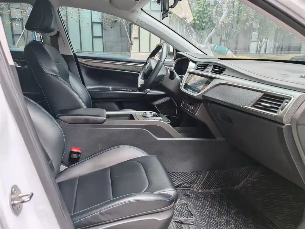 GEELY AUTOMOBILE EMGRAND NEW ENERGY