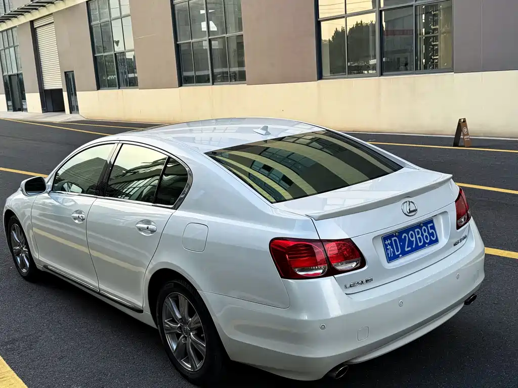 Lexus GS 2010 300